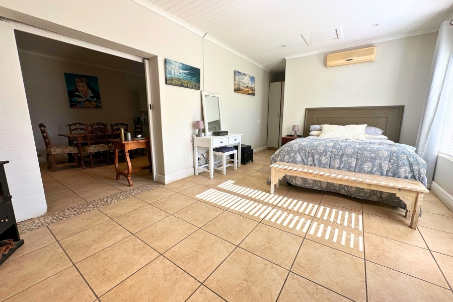 1 Bedroom Property for Sale in Keurbooms Western Cape